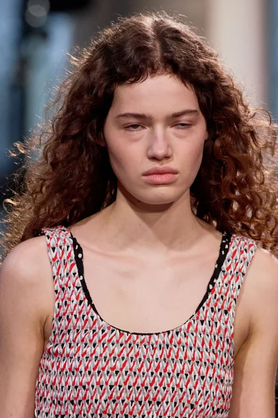Look 54